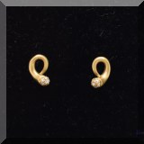 J083. 18K yellow gold and diamond twisted drop earrings - $